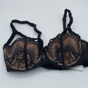 NWOT ADORE ME BLACK LACE PUSH UP